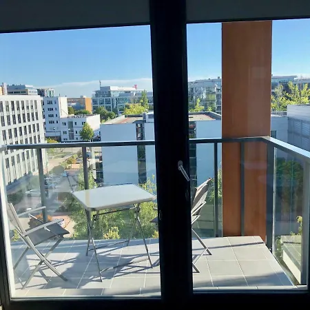 Living Point Apartment