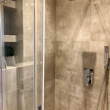 Living Point Apartament *
